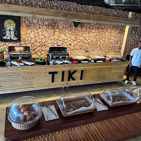 Tiki Beach Club & Resort (Adults Only) Bwejuu Exterior foto