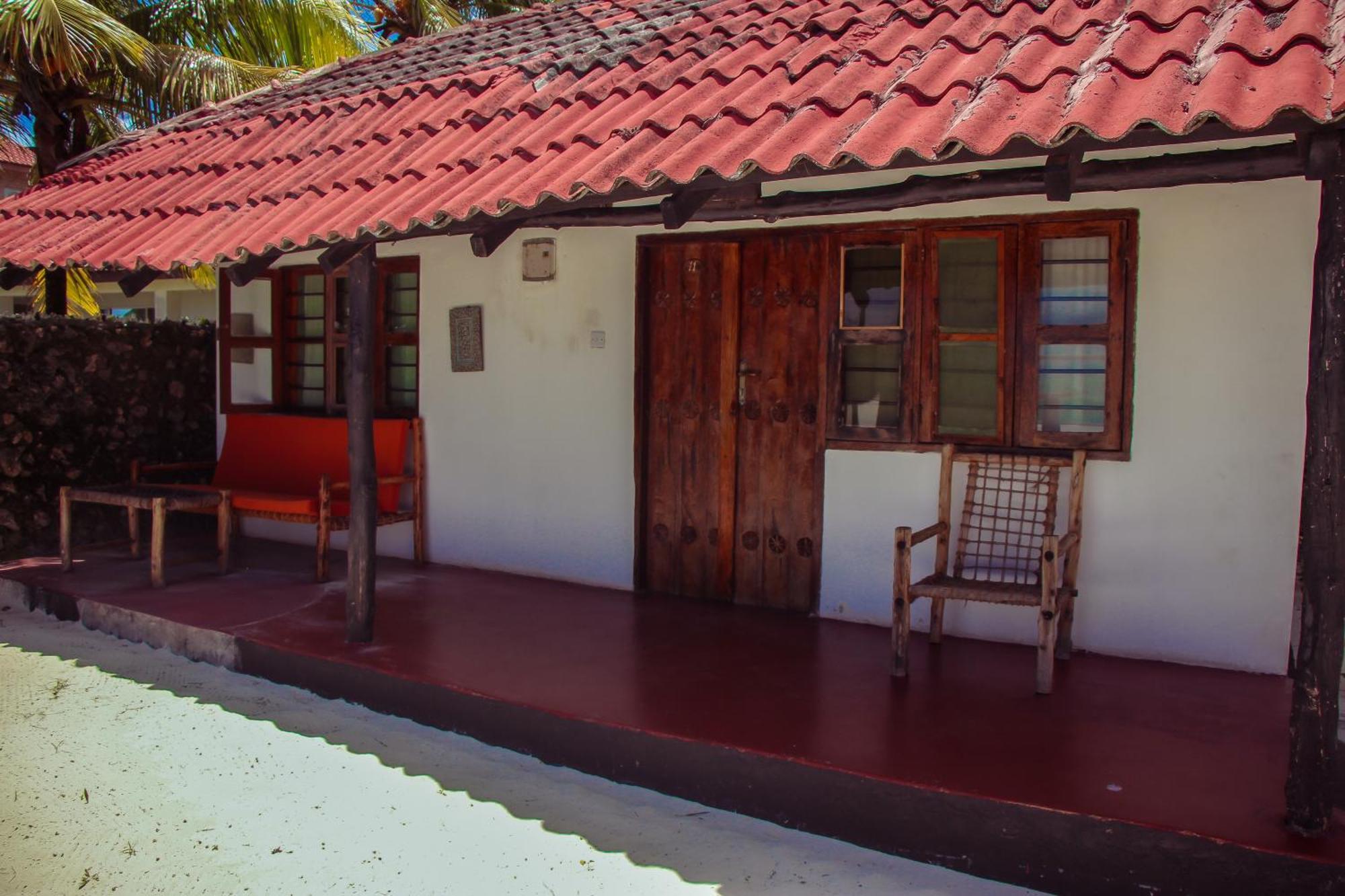 Tiki Beach Club & Resort (Adults Only) Bwejuu Exterior foto