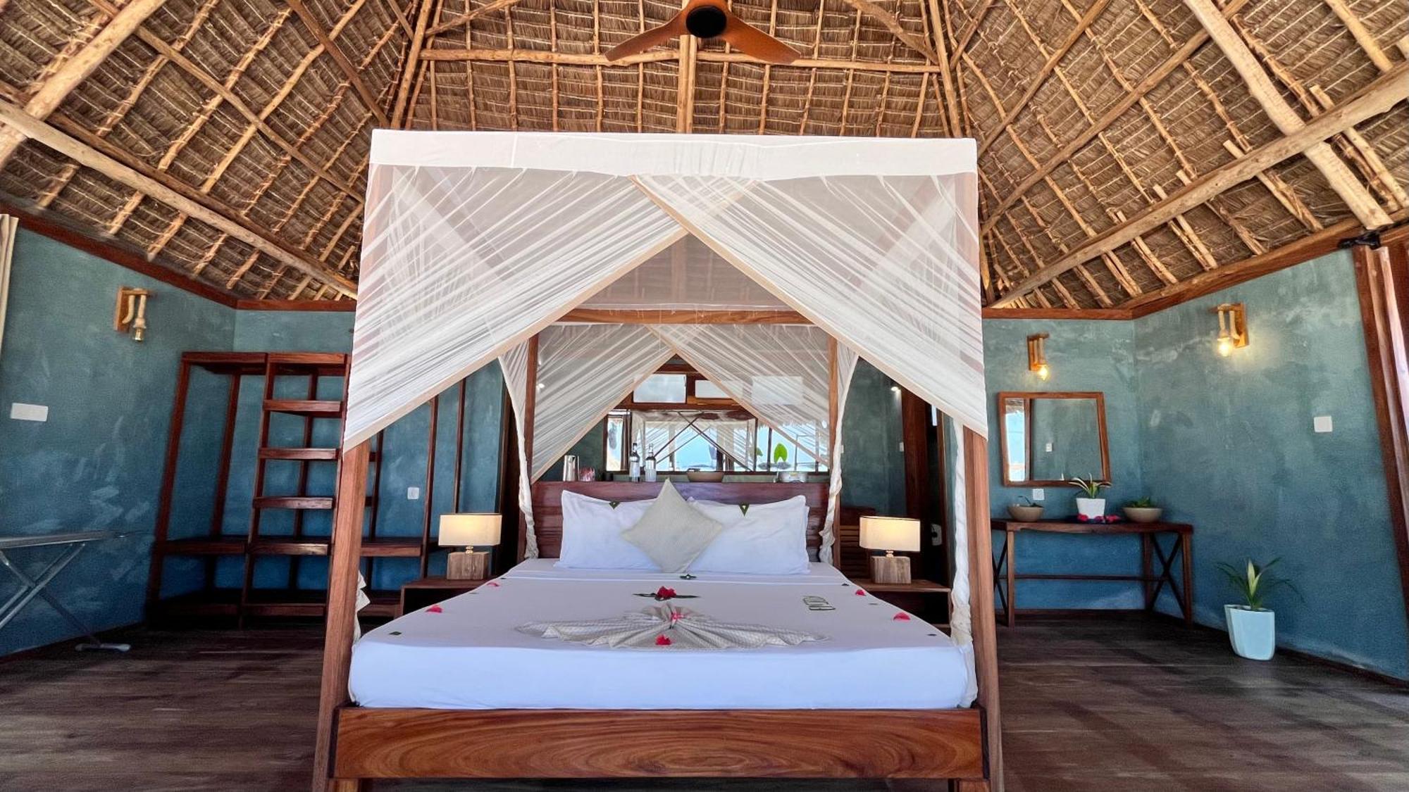 Tiki Beach Club & Resort (Adults Only) Bwejuu Exterior foto